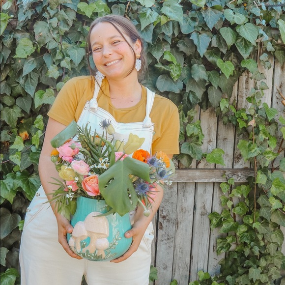 Meet your Posher, Kimmy - Picture 5 of 5